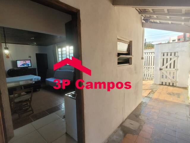 #239 - Casa para Venda em Mongaguá - SP - 2