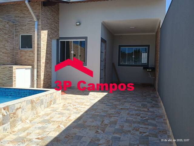 Casa para Venda em Mongaguá - 2