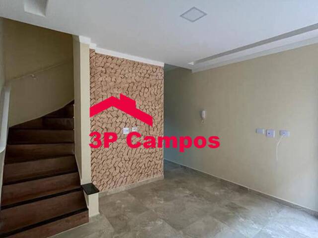 #301 - Casa para Venda em Mongaguá - SP - 2