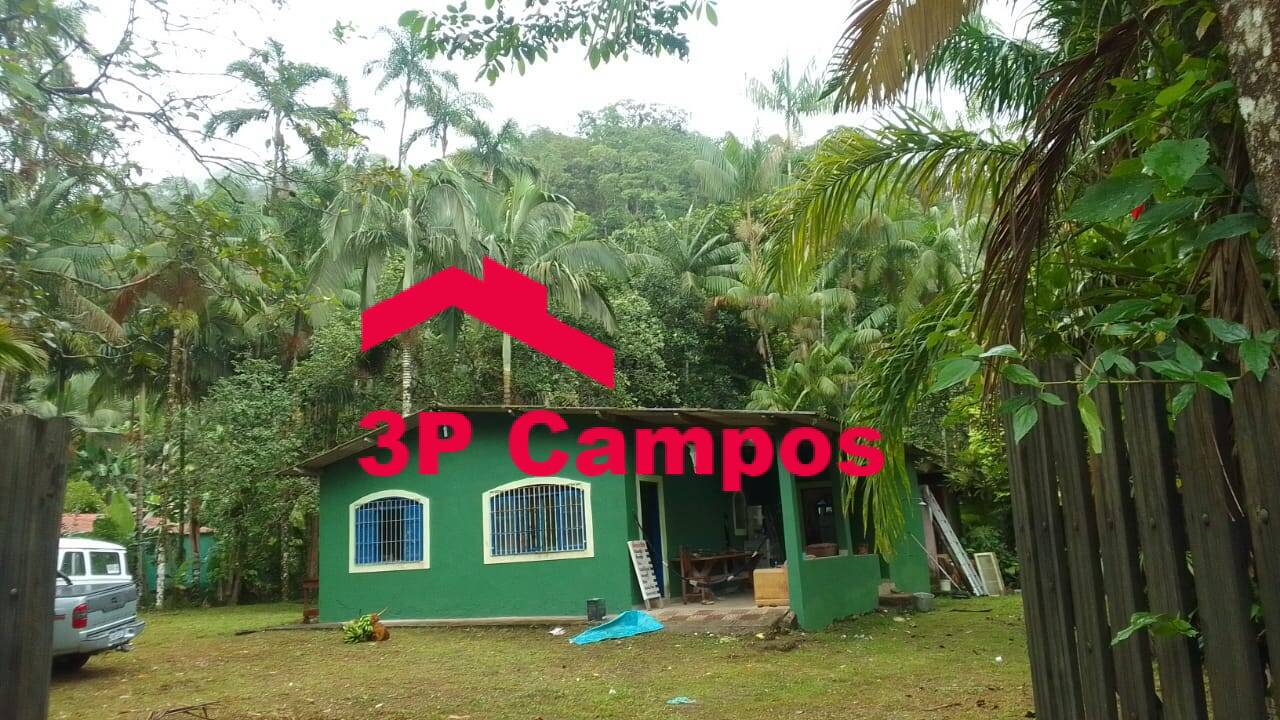 Sítio à venda com 2 quartos, 90m² - Foto 1