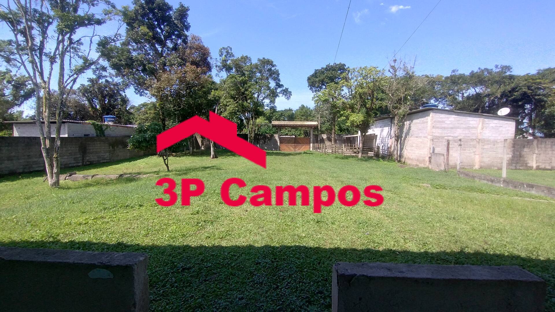 Chácara à venda com 3 quartos, 90m² - Foto 25