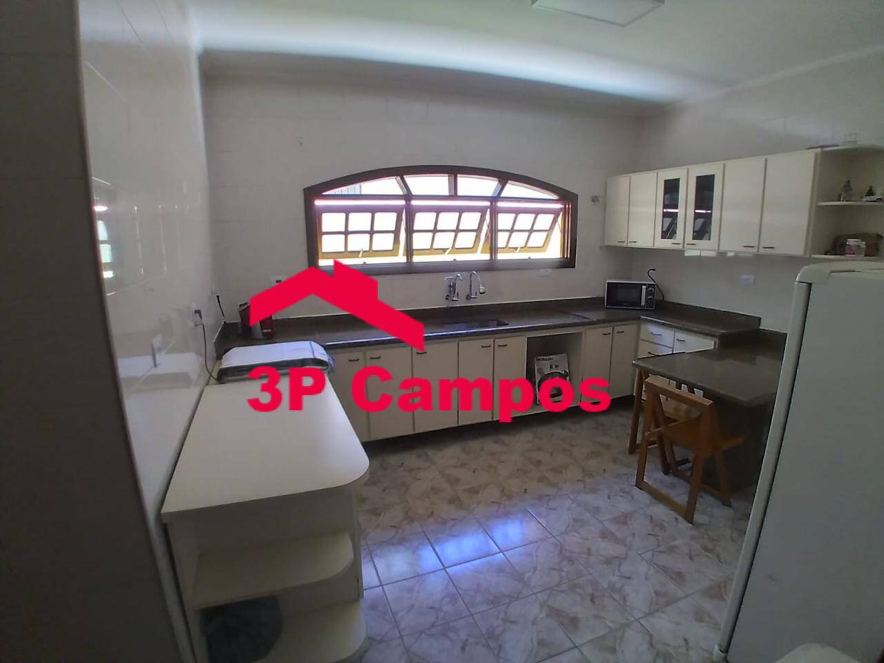 Casa, 4 quartos, 270 m² - Foto 4